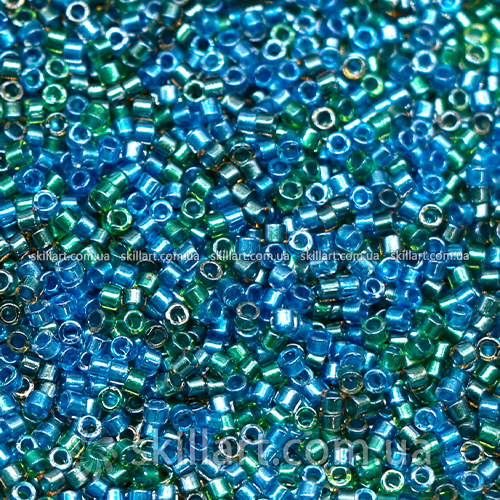 Бисер DB-985 Miyuki Delica Beads 11/0 (блестящий, синий-зеленый микс)